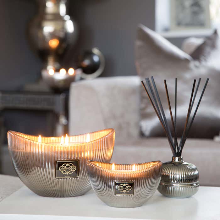 Johnson & White New York 2 Wick candle 210g